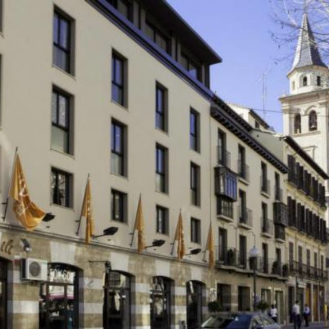 HOTEL VINCCI ALBAYZIN HOTEL VINCCI ALBAYZIN